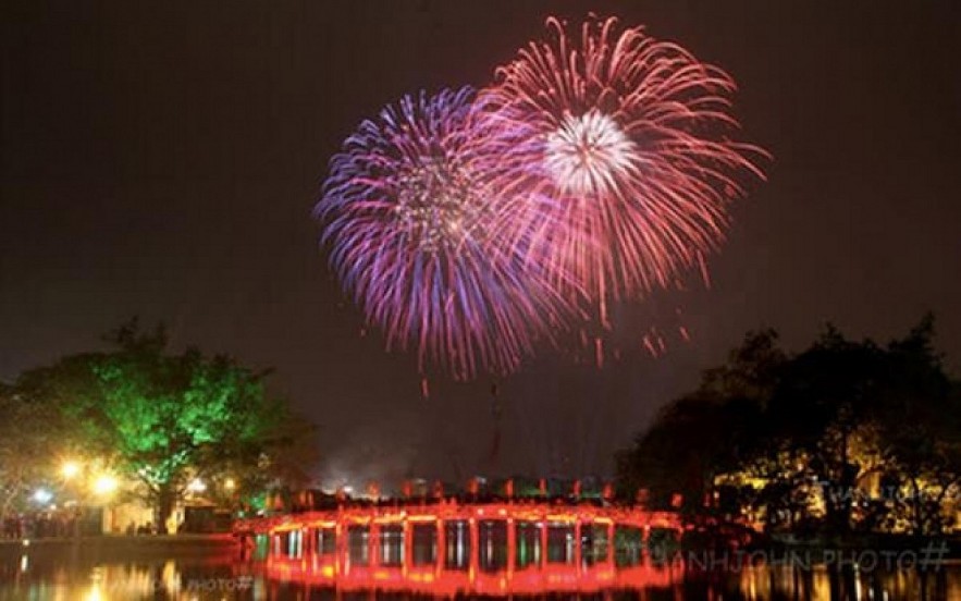 No fireworks display in Hanoi capital this lunar New Year's Eve. Photo: VOV