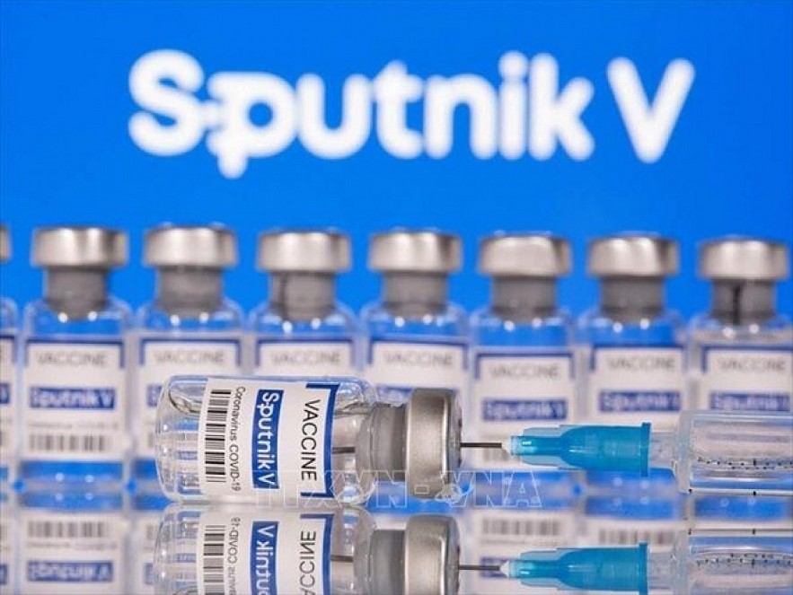 VABIOTECH is expected to import the semi-finished Sputnik V vaccine for vial packaging in Vietnam. Photo: VNA