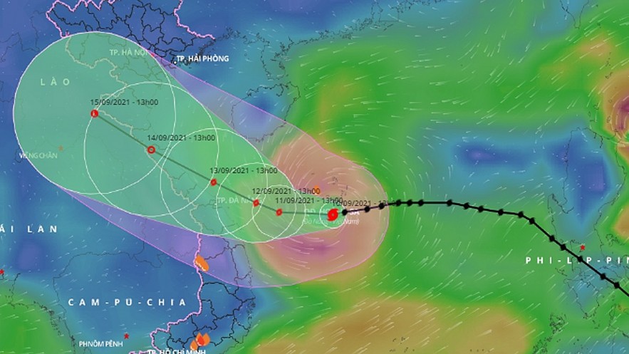 Conson is forecast to make landfall on September 13 evening. Photo: VOV