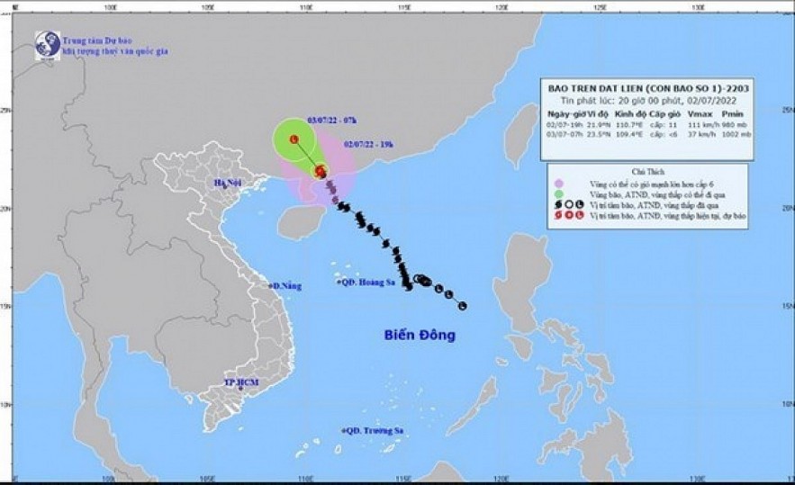 Typhoon Chaba weakens into a tropical depression on July 3 morning. Photo: NCHMF