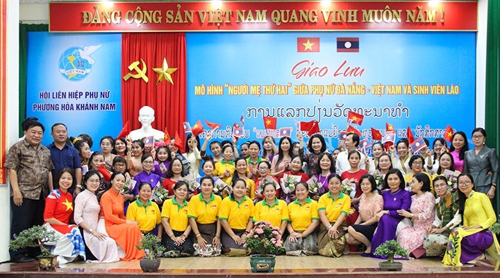 Vietnamese Mothers Spread Their Love to Lao Students