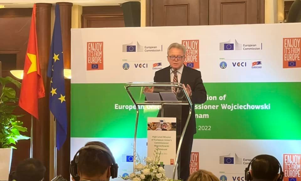 EU Commissioner for Agriculture Janusz Wojciechowski speaks at the event. Source: European Union in Vietnam