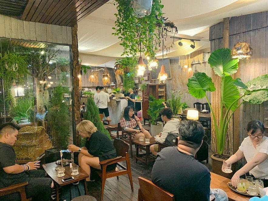 Five Green Cafés in Ho Chi Minh City this Summer