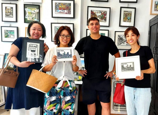 Expat Artist Inspired by Vietnam's Woodcut Printmaking