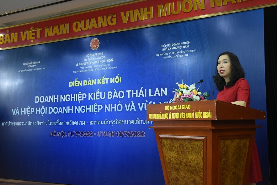 Le Thi Thu Hang, Spokesperson, Assistant Minister and Director of the Press Information Department, Ministry of Foreign Affairs spoke at the forum.