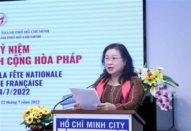 Nguyen Thi Kim Dung, Chairwoman of the Ho Chi Minh City's Vietnam-France Friendship Association, speaks at the ceremony. Photo: VNA