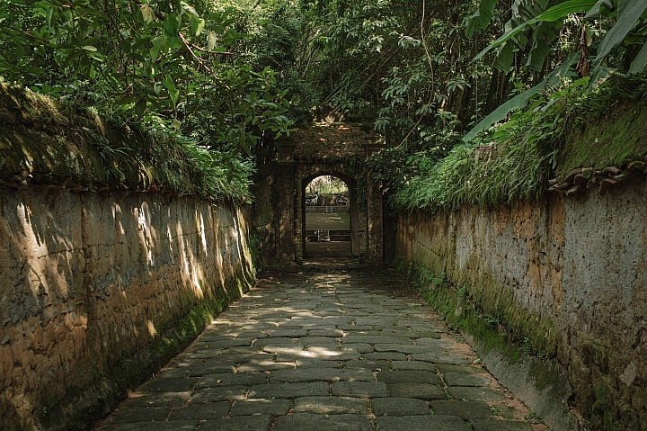 Seeking Spirituality in Bac Giang's Garden of Towers