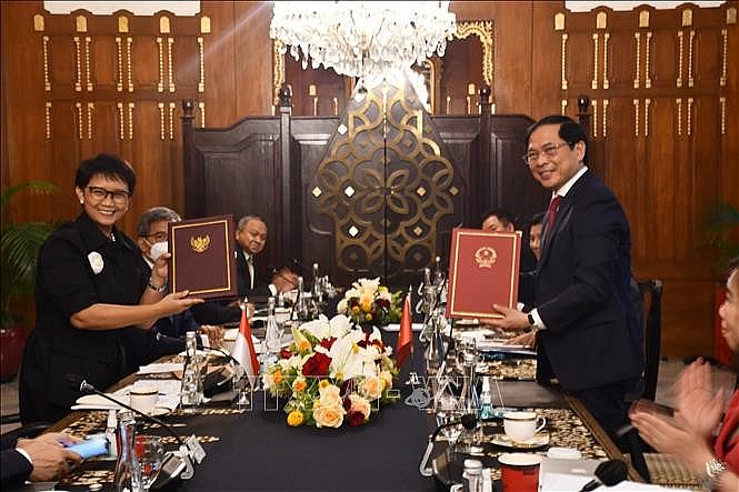 Vietnam, Indonesia Seek Ways to Boost Bilateral Ties