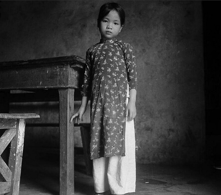 Saigon Cho Lon in 1947 Through A French Photographer's lens