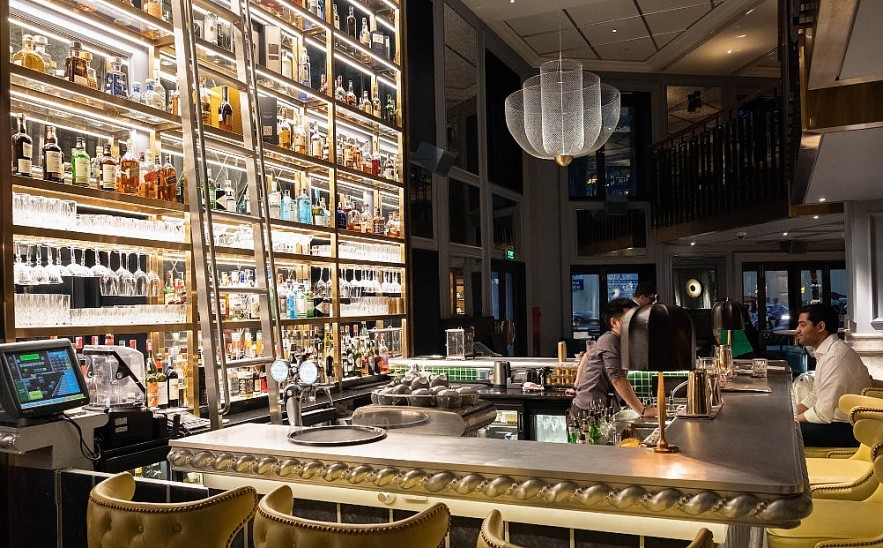 US Magazine Readers Vote 10 Best Bars In Vietnam