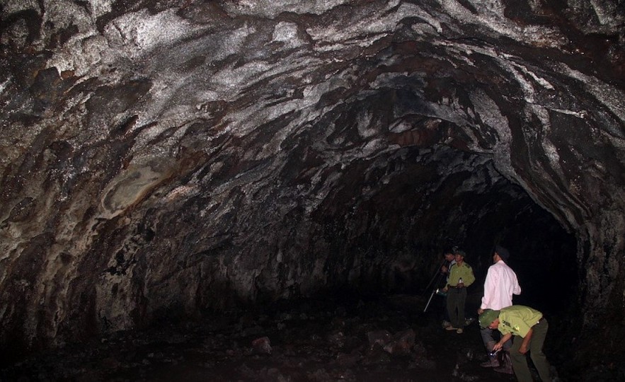 Explore The Longest Cave In Southeast Asia