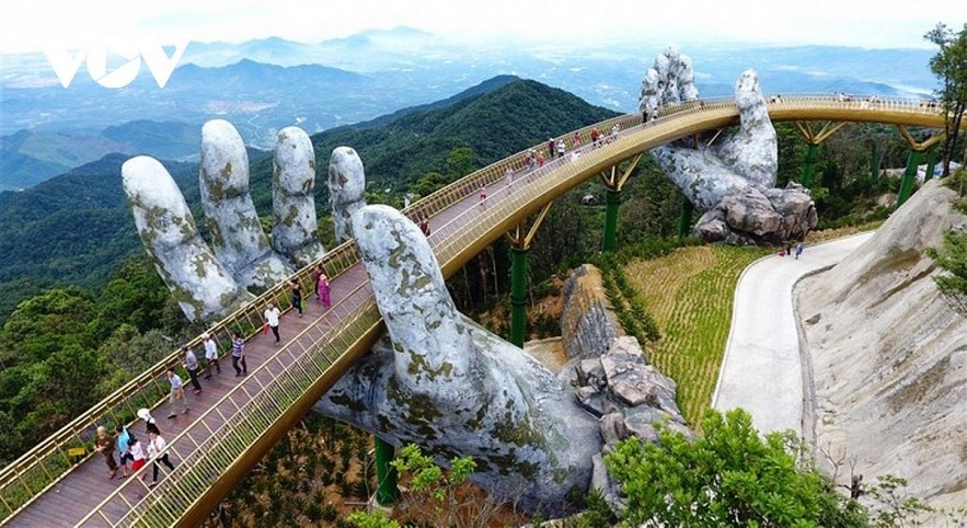 The Cau Vang (Golden Bridge) in the central city of Da Nang is a popular check-in destination for visitors. Photo: VOV