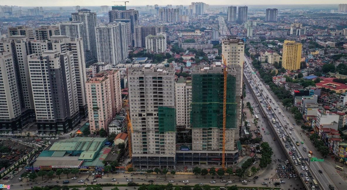 vietnam business weather briefing august 6 opposite trends in domestic and global gold price