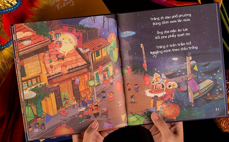 Mid-Autumn Festival Bilingual Books Released For Children