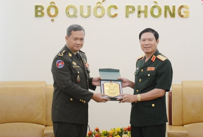 Vietnam, Cambodia Effectively Ensure Security in Border Areas