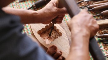 Preserving the Craft of Traditional Mooncake Molds