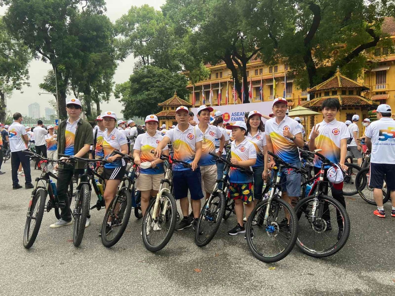 ASEAN Family Day 2022 Connect Ties in the Community and Partners in Hanoi