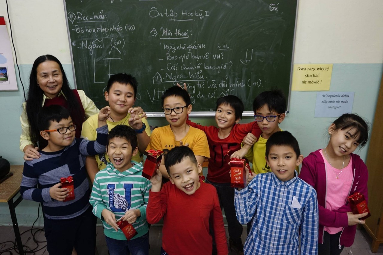 preserving vietnamese language abroad