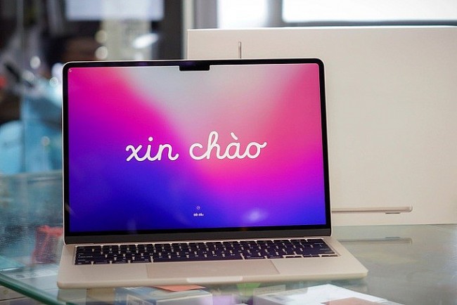Apple Watches and MacBooks Major Production Move to Vietnam For the First Time