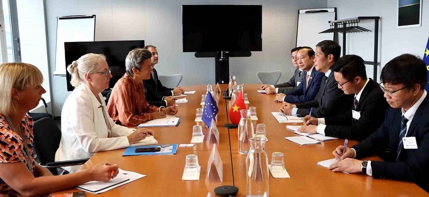 Vietnam Enhances Relations with Belgium, EU