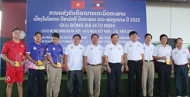 Football Matches Held to Celebrate Year of Vietnam-Laos Friendship and Solidarity