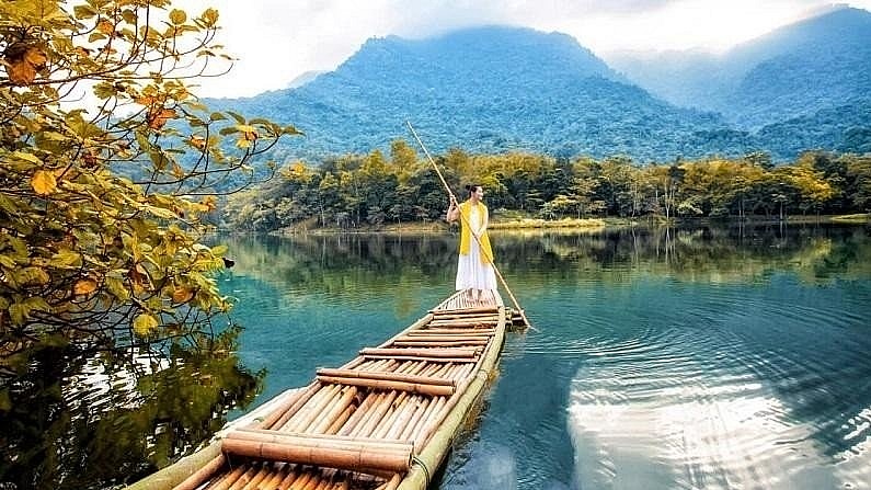 Thien Son-Suoi Nga, a tourist site in Hanoi's Ba Vi District. Photo: NDO