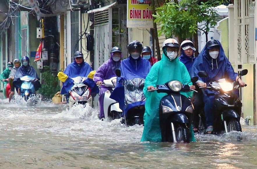 Vietnam Business & Weather Briefing (August 23): Finance Ministry Sets Targets for Banking System