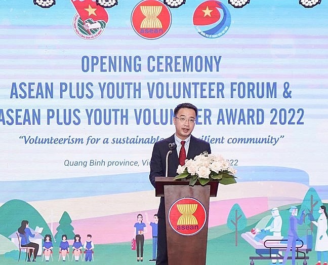 ASEAN Plus Youth Volunteer Forum opens in Vietnam