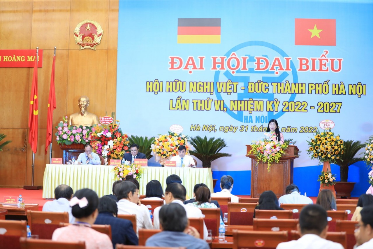 Nguyen Lan Huong, member of Hanoi Party Committee's standing committee, chairwoman of the city's Fatherland Front Committee, HAUFO president. Photo: HAUFO