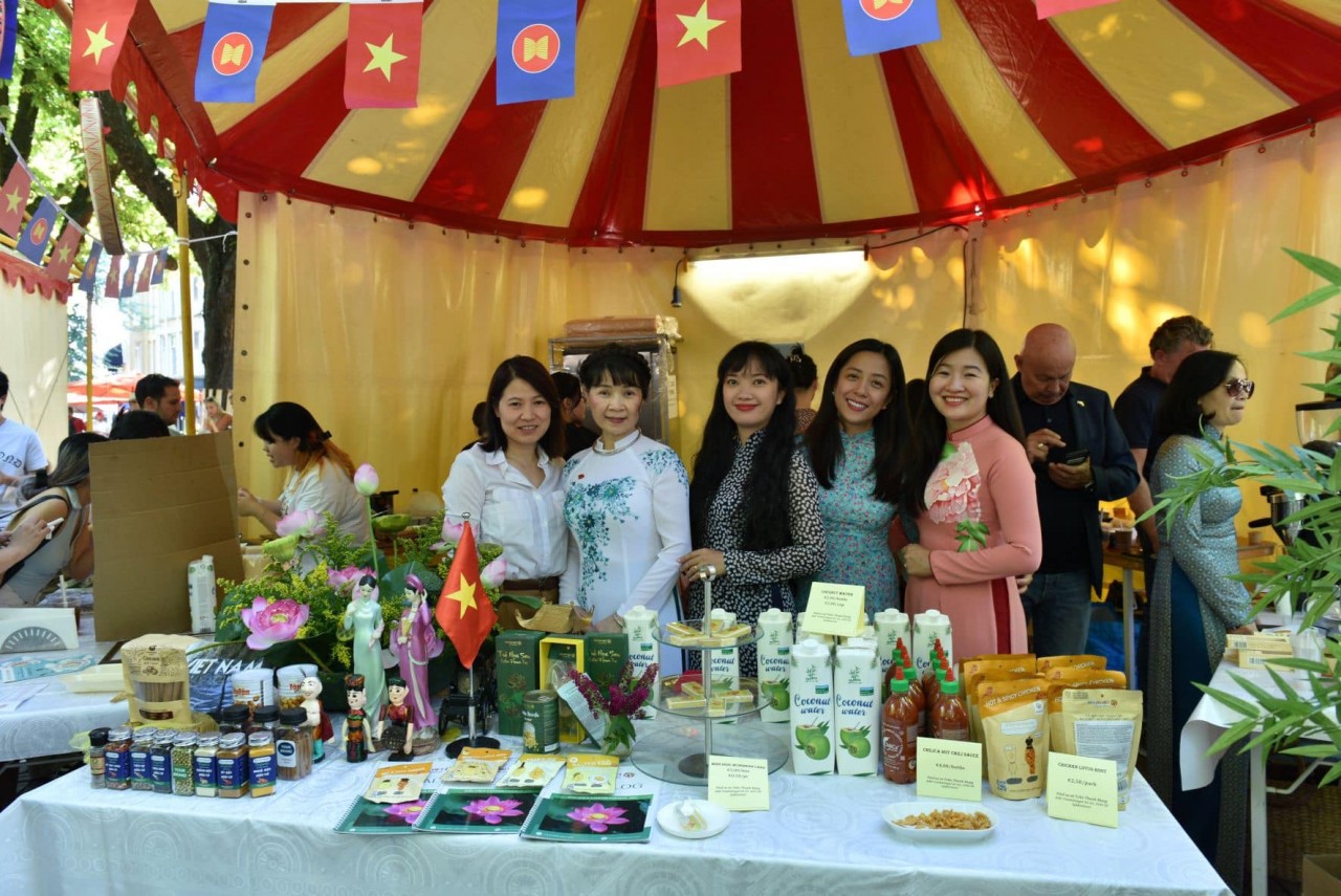 Vietnam at the Embassy Festival in the Netherlands