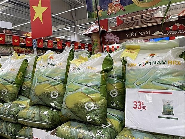 Bags of Com Vietnam rice displayed at at Carrefour Collagen. Photo: VNA
