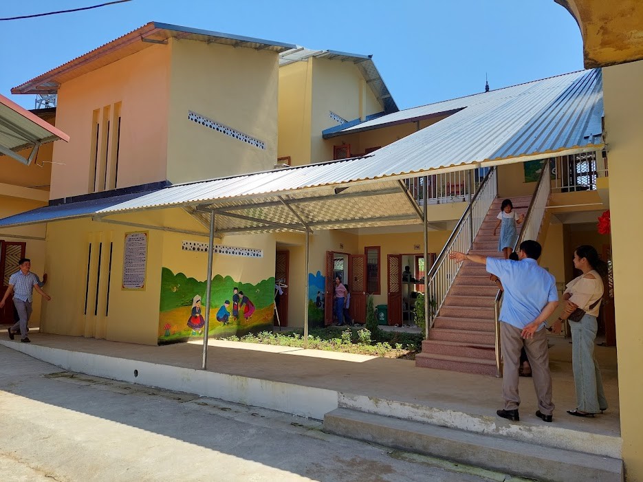 From stream side shacks to the boarding home - a new start for semi-boarding students in Thach An district, Cao Bang province.