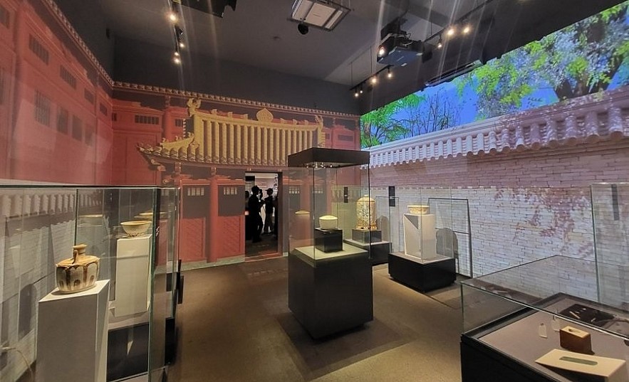 First Unveiling of Thang Long Royal Treasures in Hanoi