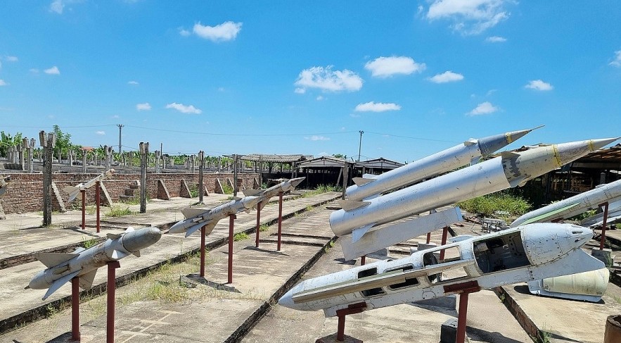 Aircraft and Weapons on Display at Kim Chinh Private Museum in Ninh Binh