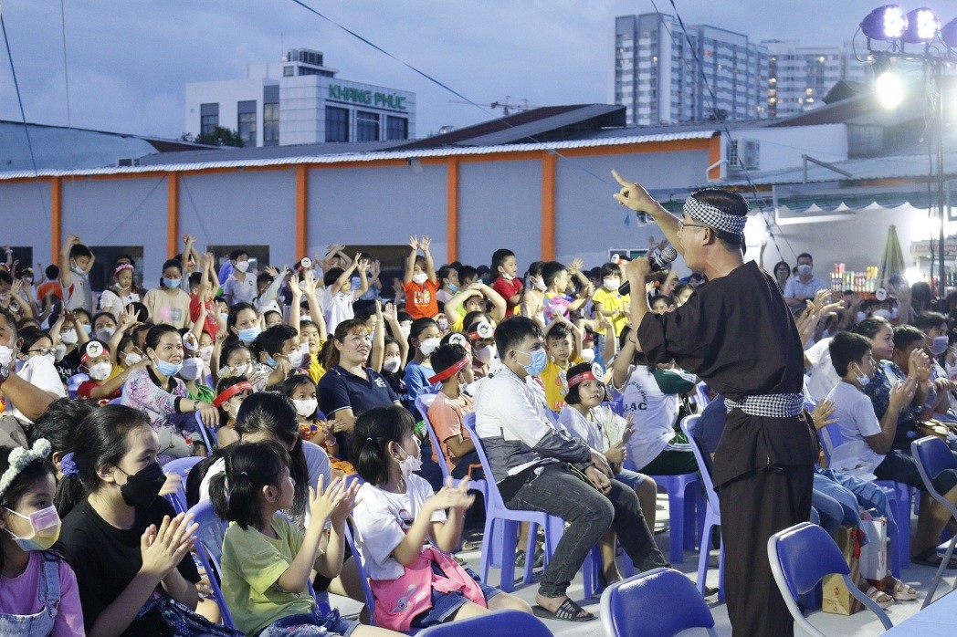 mid autumn festival filled with love for less fortunate children covid 19 orphans