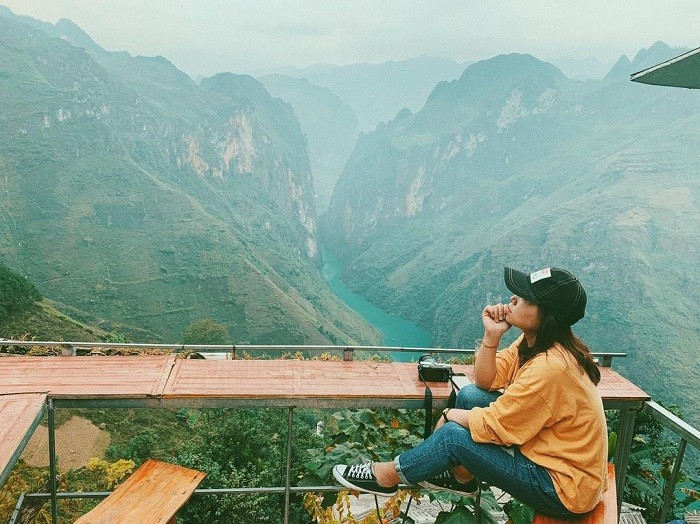 visit the 3 best cafes with the panoramic view in ha giang