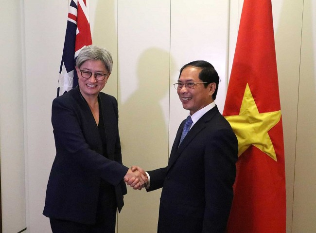 FM Bui Thanh Son's Visit to Australia to Further Deepen Strategic Partnership