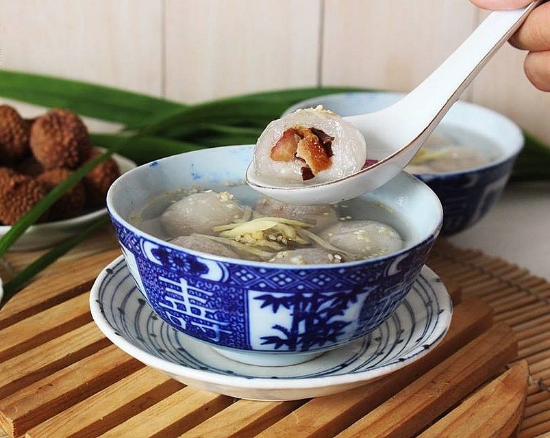 Five Must-try Dishes in Hue