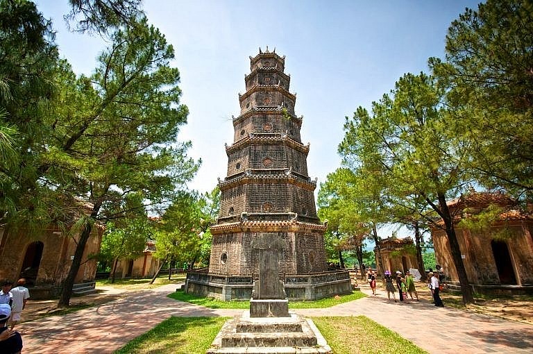 Thien Mu Pagoda: The 
