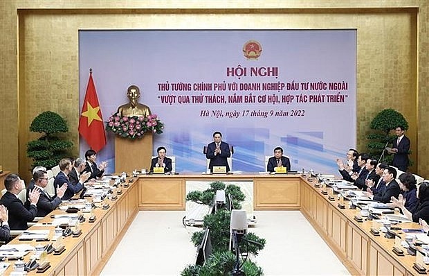 Vietnam Pledges to Create the Best Business Environment for Foreign Investors