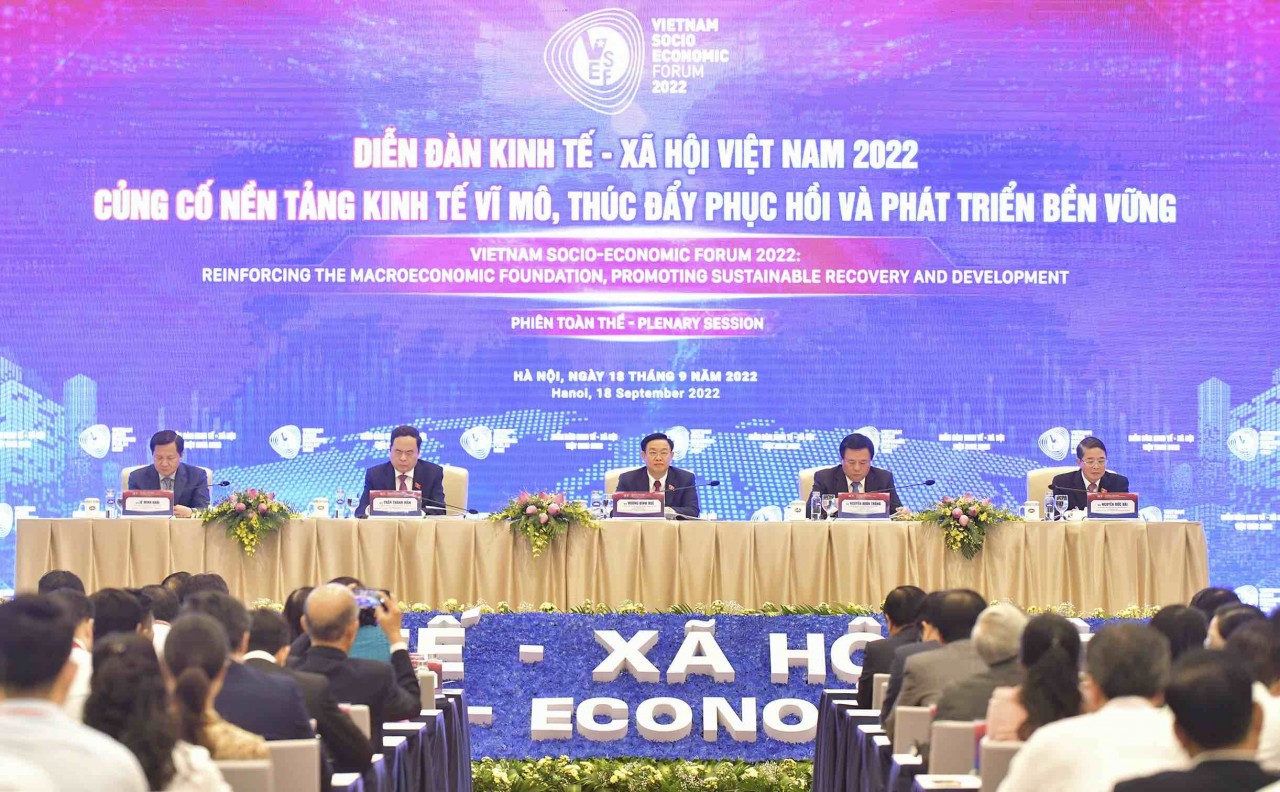 vietnam leading country in economic growth in asean