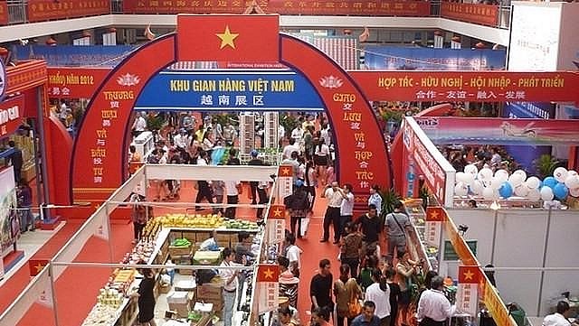 Vietnam, China Aim to Advance Bilateral Ties