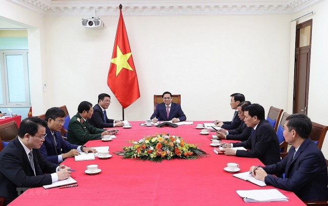 Vietnam, China Aim to Advance Bilateral Ties