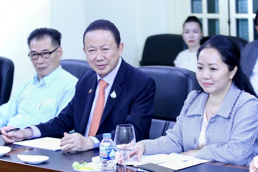 Friendship Association of Vietnam and Thailand Beef Up Cooperation
