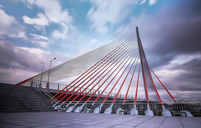 Nine Most Famous Bridges in Da Nang with Outstanding Designs