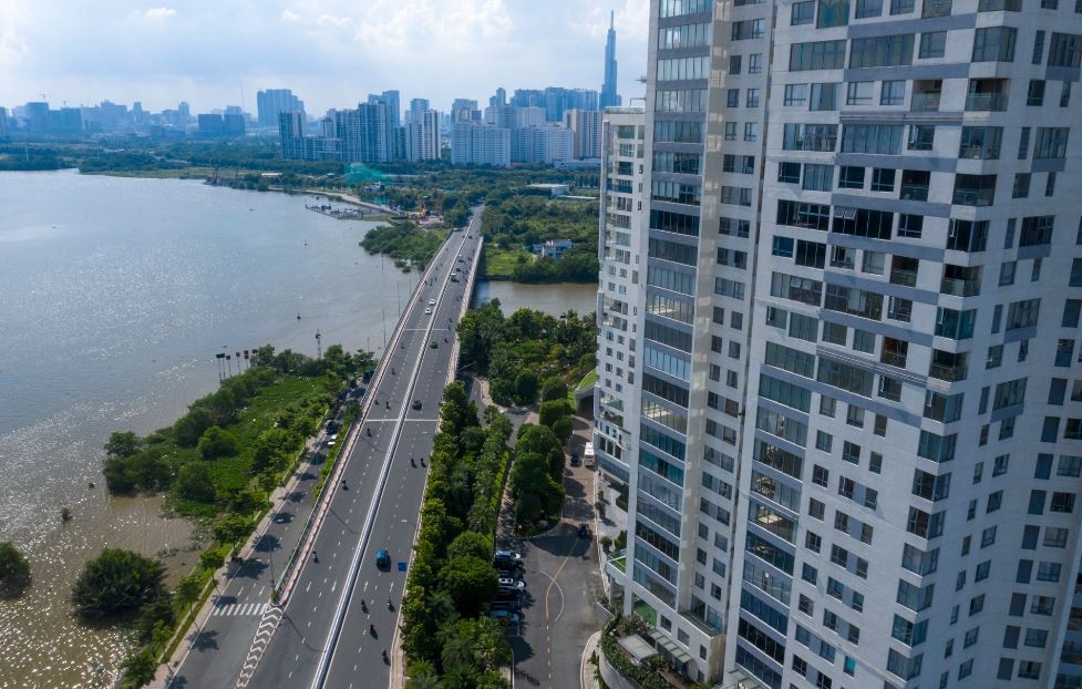 vietnam business weather briefing sep 25 huge potential for luxury real estate in vietnam