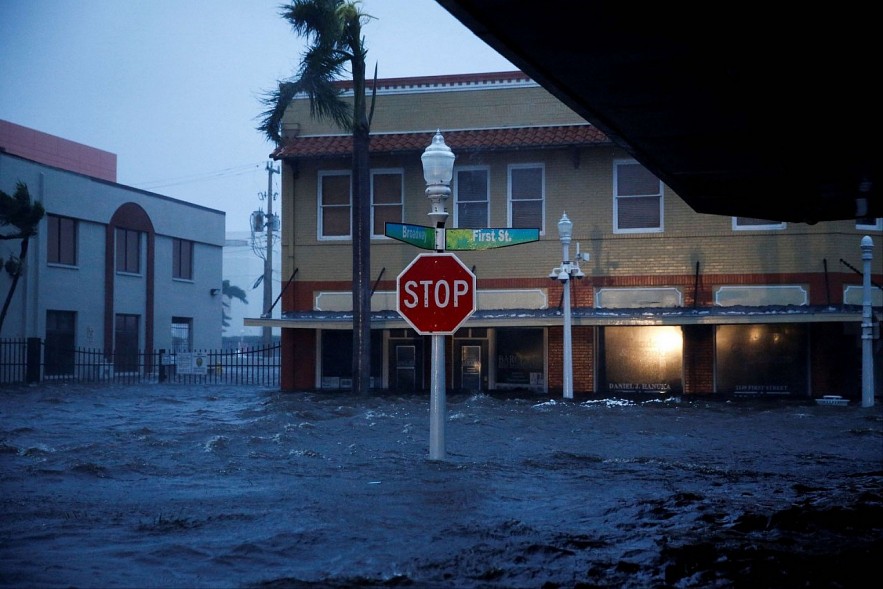 As Hurricane Ian Lands in Florida, Overseas Vietnamese Adapt to the Storm