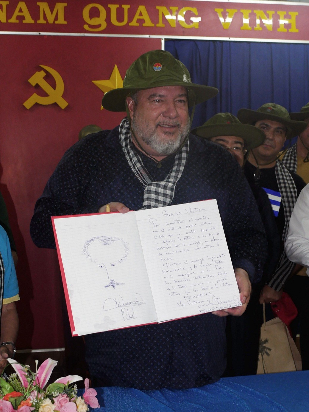 Cuban Prime Minister Left Vietnam, Wraps Up Official Friendship Visit