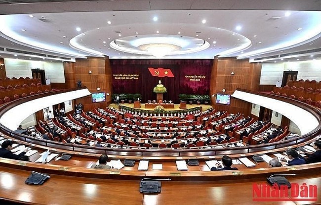 Two Important Projects Discussed on Second Day of Party Central Committee 6th Plenum