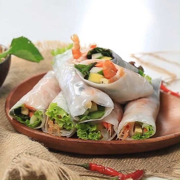 Sour Shrimp Roll: A Royal Dish Popularized by Commoners